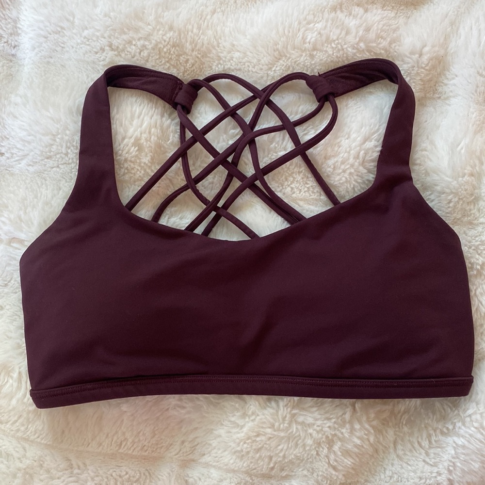 Lululemon free to be wild bra